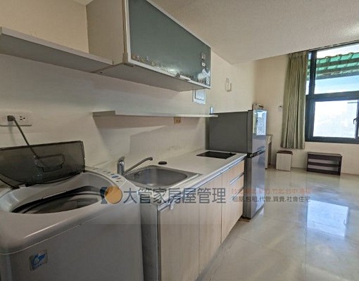 租近巨城.樓中樓屋況極新.附洗衣機 - Image 4