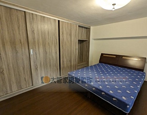 租近巨城.樓中樓屋況極新.附洗衣機 - Image 7