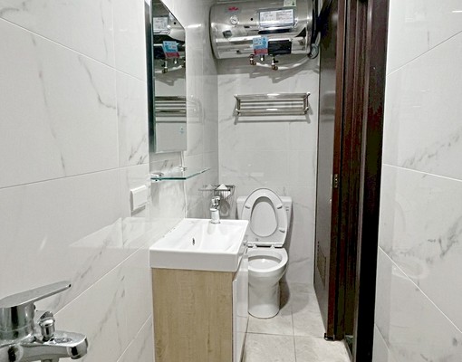 可租補美光精美套房~室內機車位 - Image 3