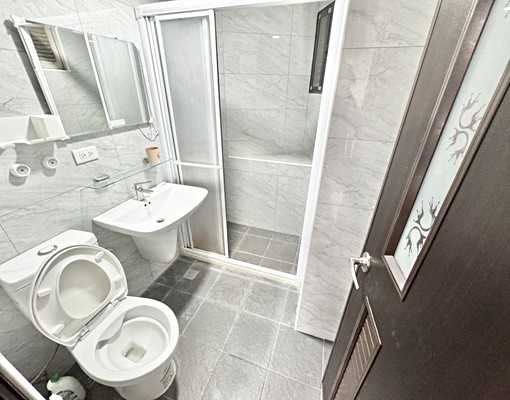 中國醫藥大學⛅一中街商圈⛅可雙租補⛅一房一廳⛅流理台⛅乾溼分 - Image 7