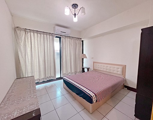 竹北高中旁/電梯大樓陽光兩房/搶租中 - Image 3