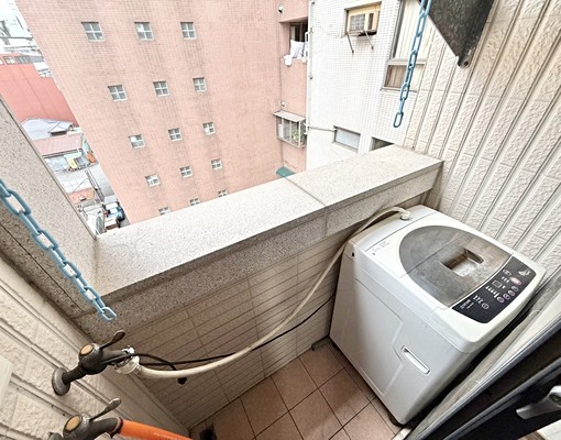 快搶✨近中華夜市|可租補雙租補❤️台電包水|系統櫃獨洗獨曬 - 591租屋網 - Image 9