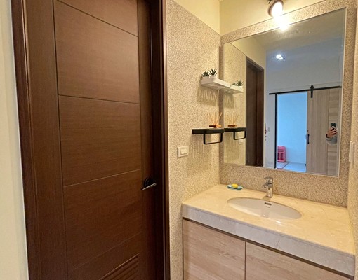 【興城團隊】東橋匯世界2房+平車+含管理費+可寵物 - Image 4