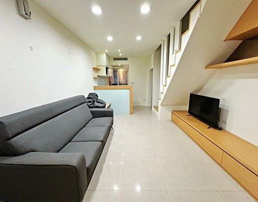 帝景樓中樓套房~採光佳~可租補~免仲~ - Image 1