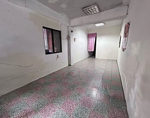 🏡【板橋公寓一樓｜四房兩廳ㄧ衛｜住辦皆可｜可開伙】 - Image 2