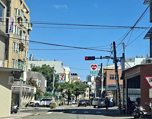 湖口租屋大面寬前後採光有陽台獨立進出可租外勞🔥 - Image 4