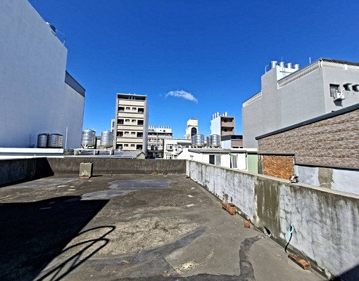 湖口租屋大面寬前後採光有陽台獨立進出可租外勞🔥 - Image 9