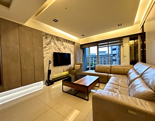 耀東方質感三房車 - Image 2