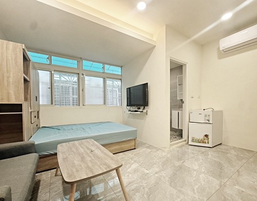 捷運頂埔站/走路7分鐘/獨立洗曬/垃圾代收/可租補 - Image 1