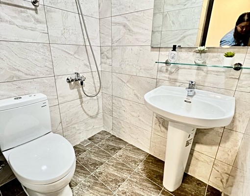 稀有雙衛浴兩房🫧大廚房✨傢俱全配🔥平面車位🅿️寵可談 - Image 9