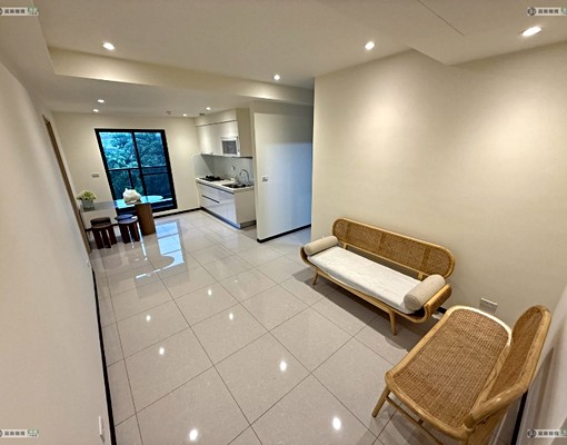 全新一手新成屋【環境清幽】離國道三號近南北交通便利 - Image 2