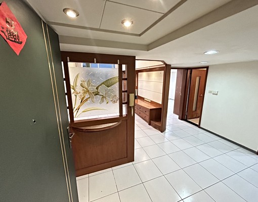 敦信社宅🏆新莊３房２廳適小家庭採光好空間大🏆免仲可補助 - 591租屋網 - Image 1