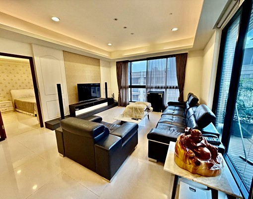 ❤️樺妃推薦❤️藝文特區G11站旁竹城大和3房車 - Image 1