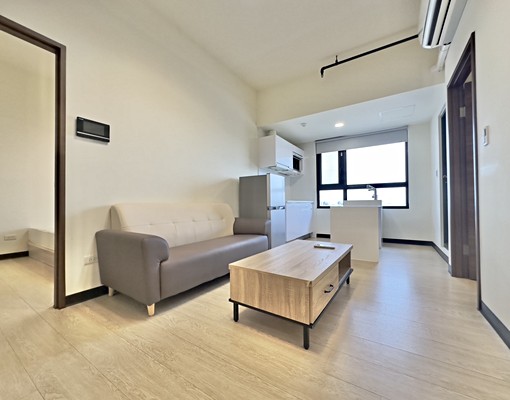 高鐵特區🔥日系無印風裝潢🏡已含平車🏡游泳池、餐廳 - Image 2