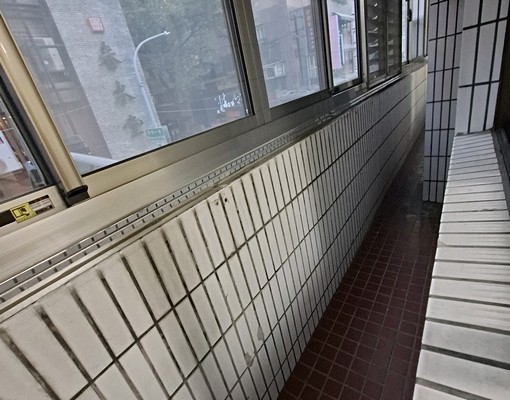 正東興國小/二樓電梯大三房/全新屋況/冷氣/租補免管 - Image 8