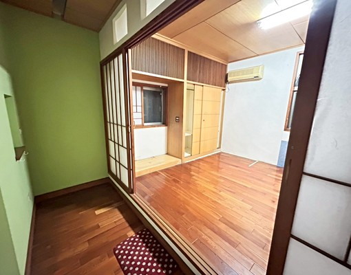 ✨可停五車✨前後花園✨整棟大地坪✨超美秒殺別墅✨可住可工作室 - 591租屋網 - Image 8