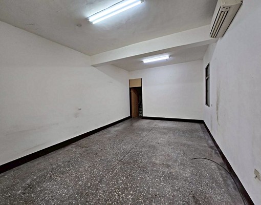 平鎮金陵路四段~可炊~47.0坪✨一年起租 - 591租屋網 - Image 2