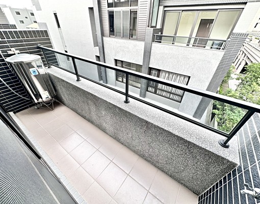 秒殺透天別墅✨門前車位✨透店✨台電✨中投✨環河✨新烏日火車站 - 591租屋網 - Image 9