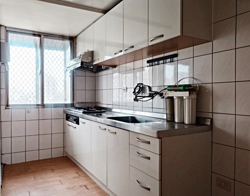 愛姐の四維捷運文昌國小3+1房三面採光❤️可租補入籍 - Image 6