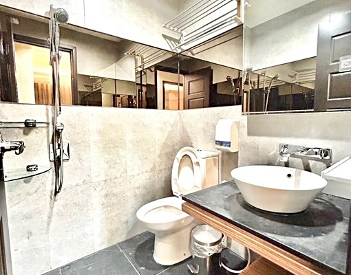 市政府💖佳茂世界之心💖精裝二房含平車有浴缸💖傢俱全配 - Image 8