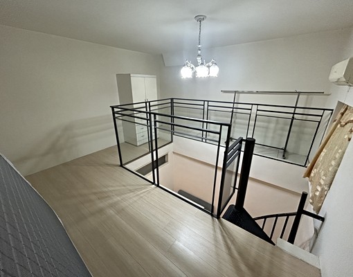 捷運站套房💖稀有樓中樓💖住戶單純子母車 - Image 4