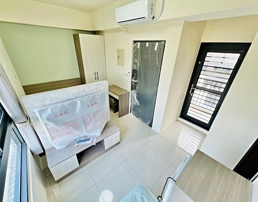 電梯透天💯可雙租補‼️陽台獨洗🔥更衣間✨子母車✨機車位 - Image 1