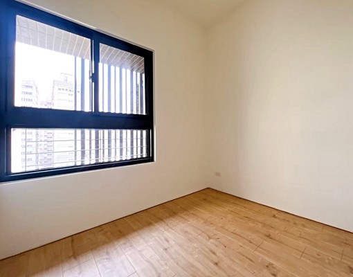 全新嶺東商圈採光視野戶三房平車室內22坪含管有浴缸 - 591租屋網 - Image 4