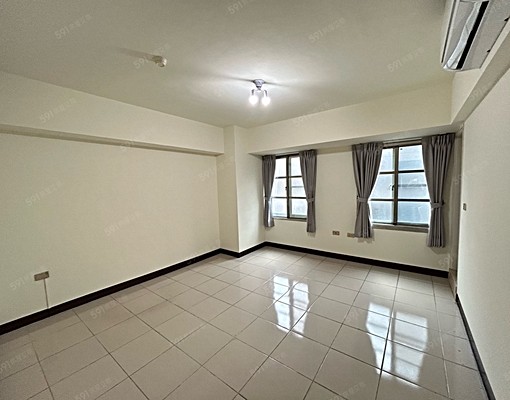 向上市場精誠小北百貨/全新冷氣新裝潢華厦大三房三衛含車可租補 - Image 7