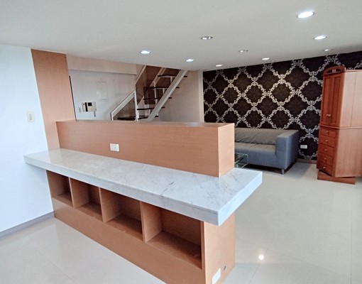 🧧南加州高樓美景坐北朝南大空間含管,可租補🧧 - Image 6