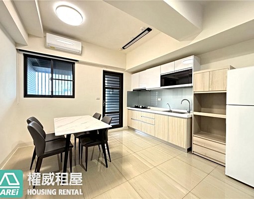 可租補⭐️高雄車站匯視界⭐️全新3房大空間平車 - Image 3