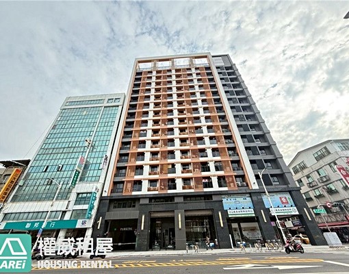 可租補⭐️高雄車站匯視界⭐️全新3房大空間平車 - Image 14