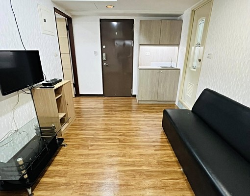 東區可租補可外籍~簡約兩房一廳一衛 - Image 13