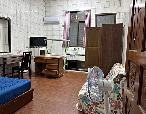 小資精選⭐陽台採光⭐獨洗獨曬⭐優質套房🈲️菸🈲️寵~單人 - Image 1