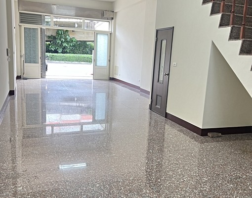 【阿珊強力推薦豐原大道八段金透天】 - 591租屋網 - Image 1