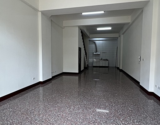 【阿珊強力推薦豐原大道八段金透天】 - Image 8