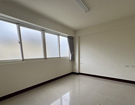 【阿珊強力推薦豐原大道八段金透天】 - 591租屋網 - Image 9