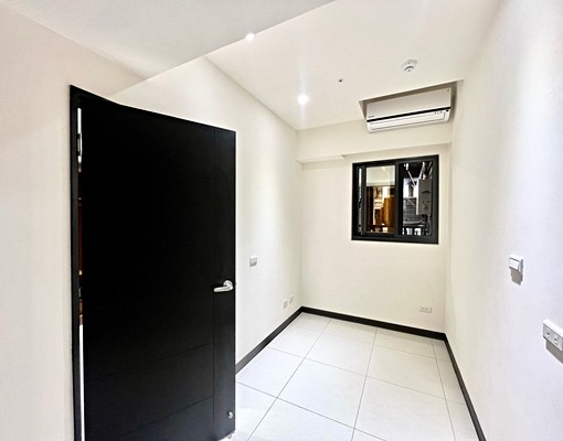 海山站☀️全新電梯大樓兩房一廳☀️含家電俱平面停車位 - Image 10