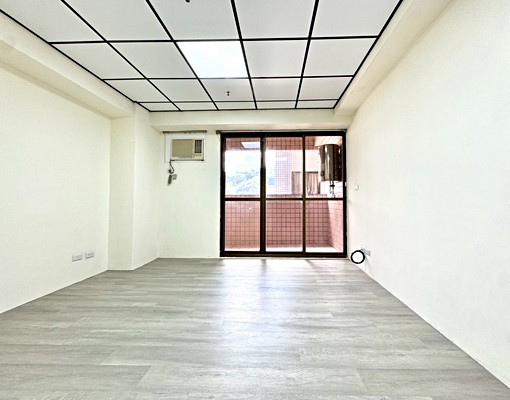 傢俱可談⎮租補套房⎮陽台⎮衛浴開窗⎮恩主公醫院⎮臺北大學 - Image 2