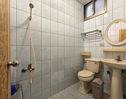 國泰醫院及清大南大校區附近禁菸單身套房 - Image 7