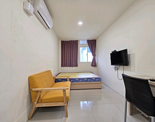 近新莊先嗇宮站優質採光獨立洗衣套房 - Image 1