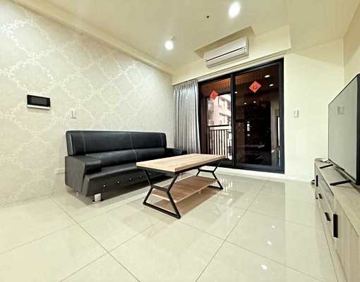 楠梓｜遠見峰悅｜三房＋平車｜格局方正｜採光佳 - Image 1