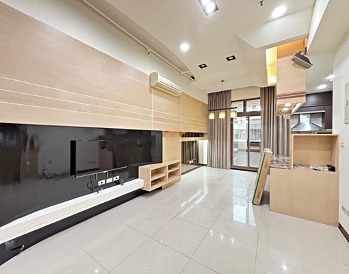 ✨喜來登、遠百商圈【日安巴黎3房+B1平車】✨可貓咪❤️ - 591租屋網 - Image 1