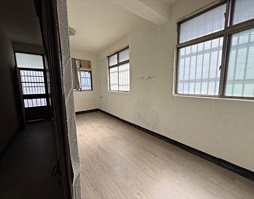 中山東路龍慈路門前停車透天，可租屋補助 - 591租屋網 - Image 8