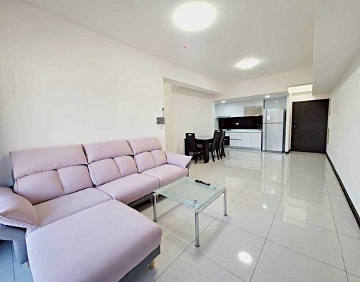 可租補⭐免服務費⭐市區、近Oulet、3房平車|附傢俱 - Image 1