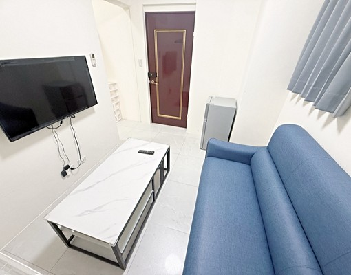 可租補獨立大客廳一房一廳近水湳文心中清捷運站 - Image 1