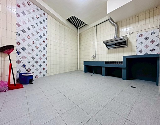 南屯路透天💖可寵、可租補、可辦公、可營登💖5房全新整理 - Image 2