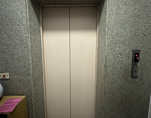 【稀有三房】金山街前段近園區三房二衛一廚房電梯大樓整層出租 - Image 15