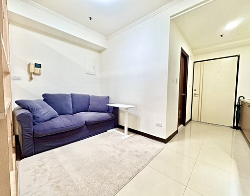 專任*單身貴族看過來~俠隱邊間套房無車位 - Image 2