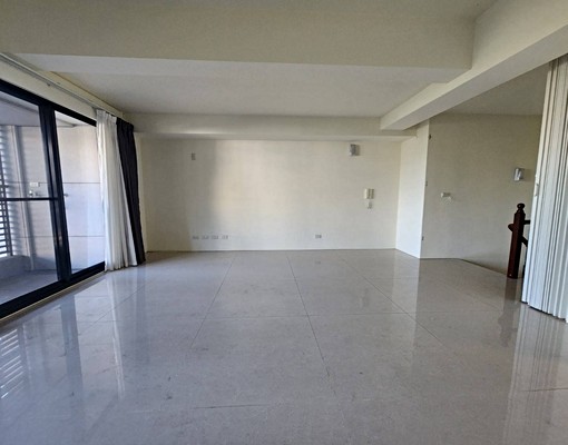 北太平近中山路商圈挑高4米8臨路賺錢樓店 - 591租屋網 - Image 7