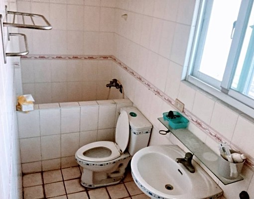 台中火車站賺錢金店住 - Image 8